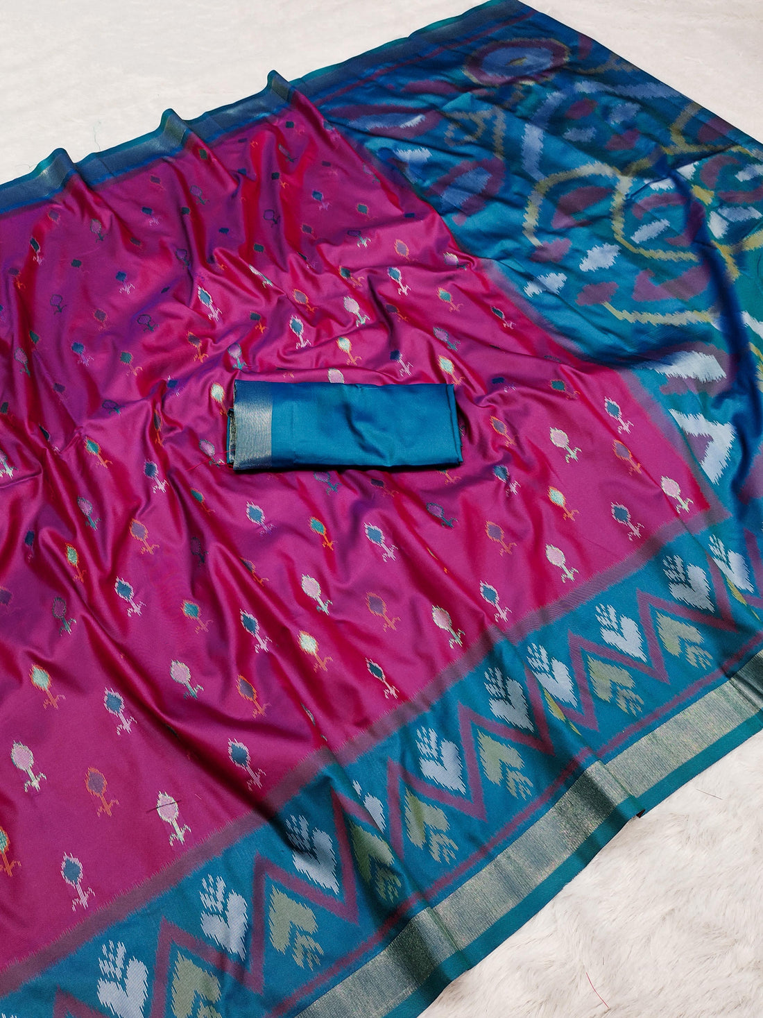 Traditional Pochampalli Silk Blend Saree with Zari Border