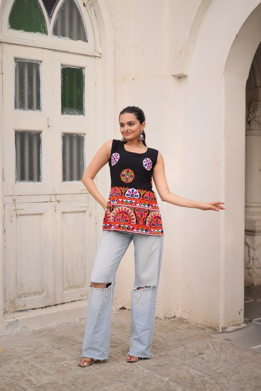 Women’s Georgette Kutchi Gamthi Embroidered Sleeveless Top SurMira Fashion