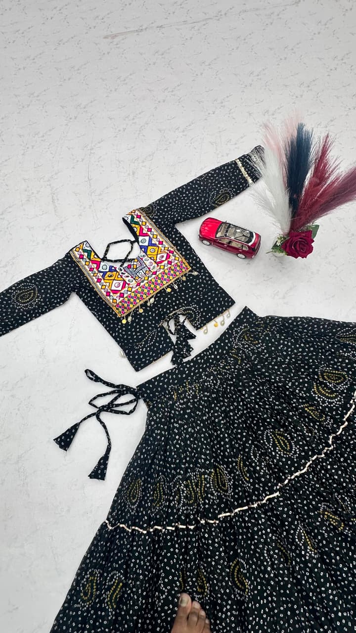 Women’s Pure Fox Georgette Lehenga Choli with Thread Embroidery & Codi Work SurMira Fashion