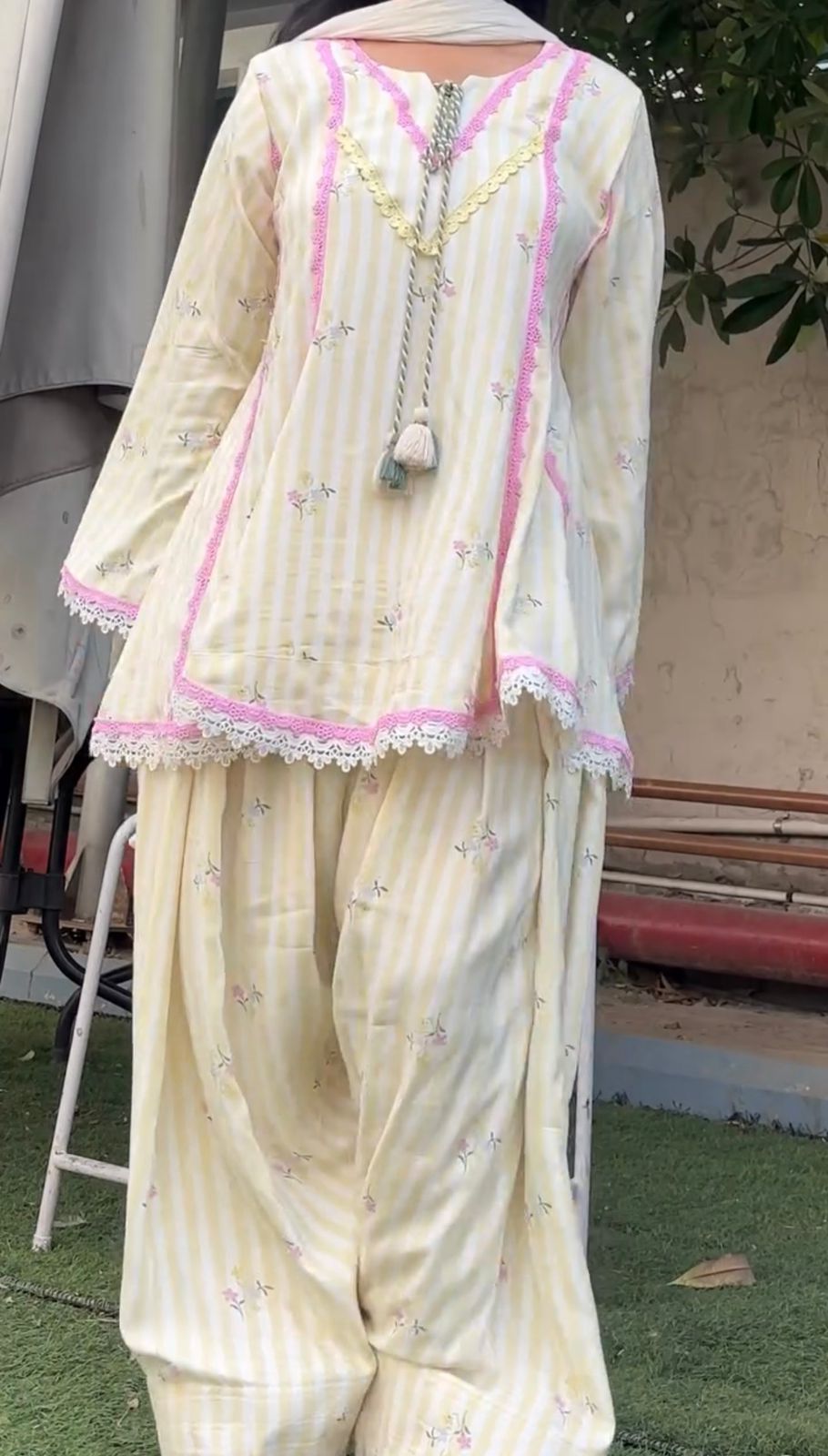 Women’s Heavy Pure Natural Crepe Salwar Suit with Farshi Pant & Nazmin Dupatta SurMira Fashion