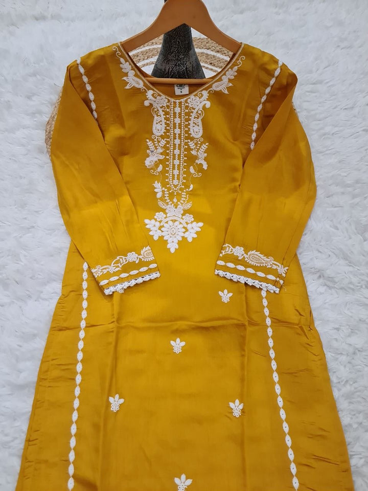 WOMEN'S PURE VISCOSE ROMAN SILK KURTA SET'S *RIWAYAT*