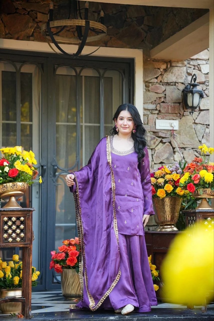 WOMEN'S HEAVY SILK CREPE KURTA SET'S