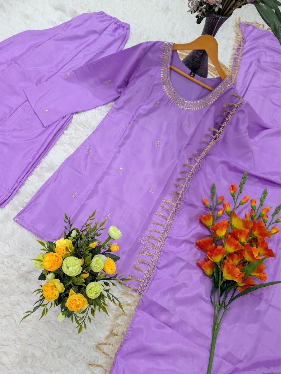 WOMEN'S HEAVY SILK CREPE KURTA SET'S