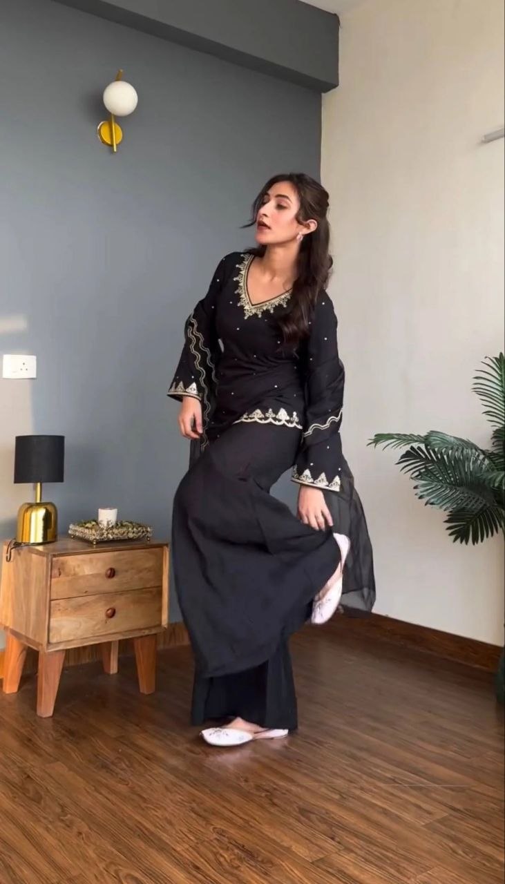 Designer Heavy Silk Crepe Kurta Pant Dupatta Set for Women