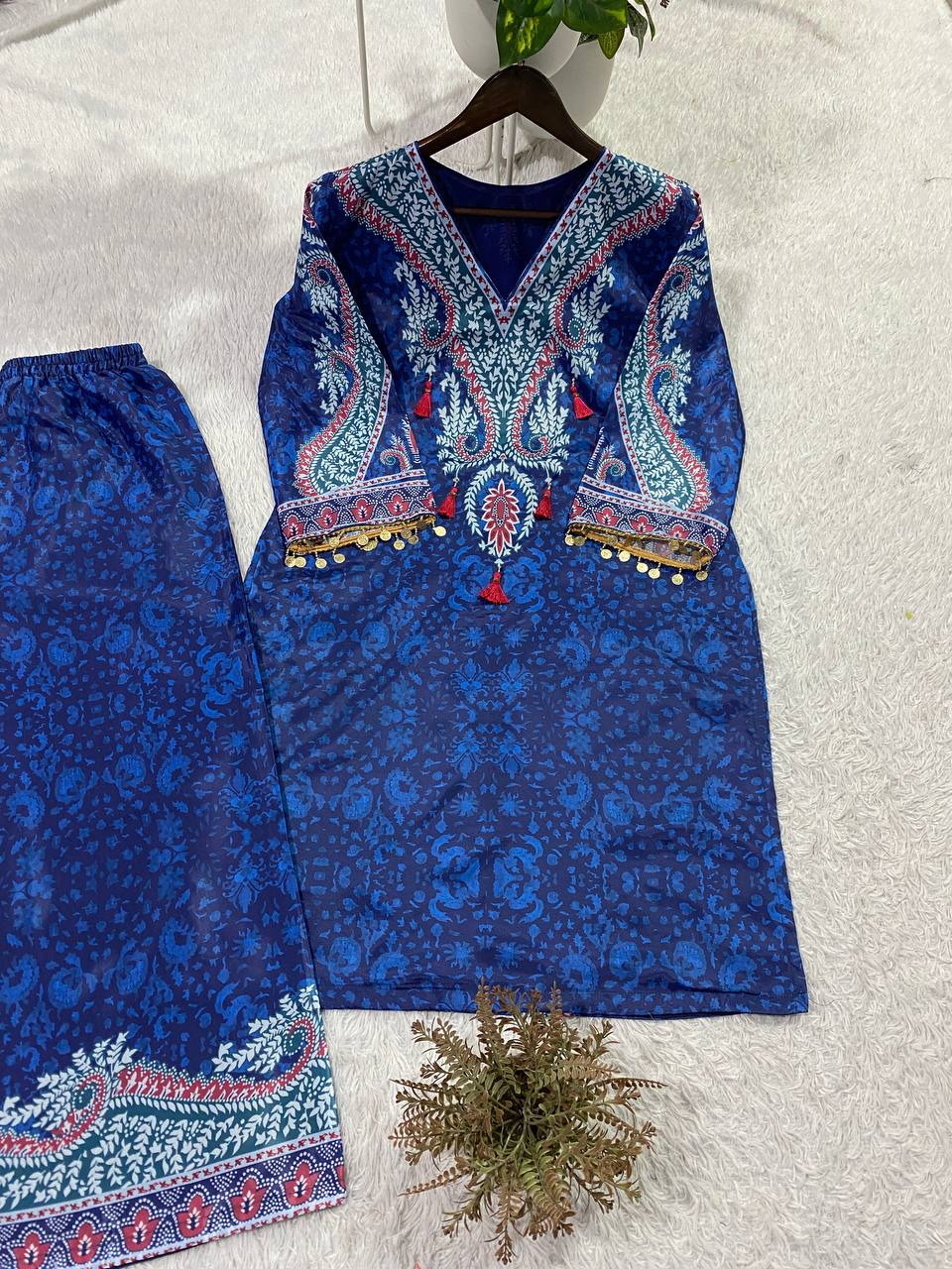 SUMMER SEASON, TRY OUR DESIGNER AND COMFORT EMBROIDERED CO-ORD SET *BE-468*
