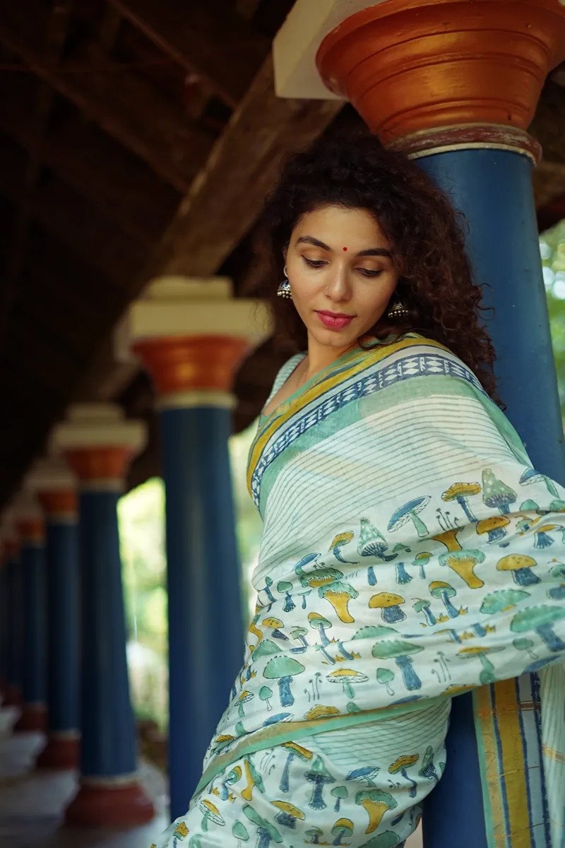 Exclusive Linen Cotton Digital Printed Saree for Women