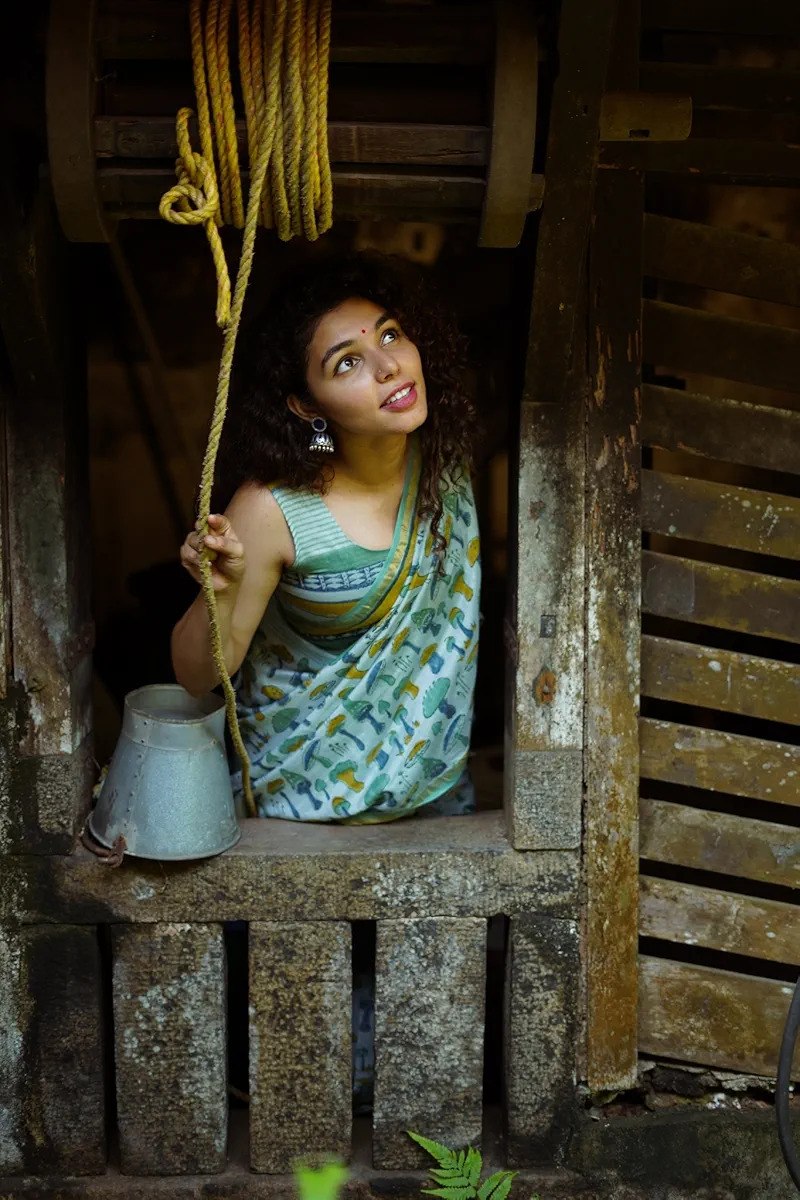 Exclusive Linen Cotton Digital Printed Saree for Women