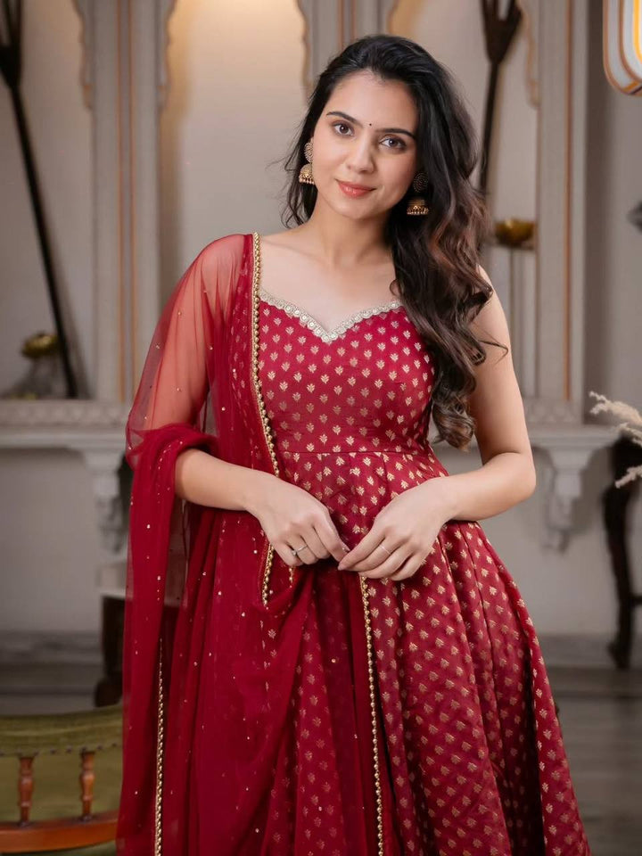 Royal Chanderi Jacquard Anarkali Suit Set With Pant & Pearl Dupatta
