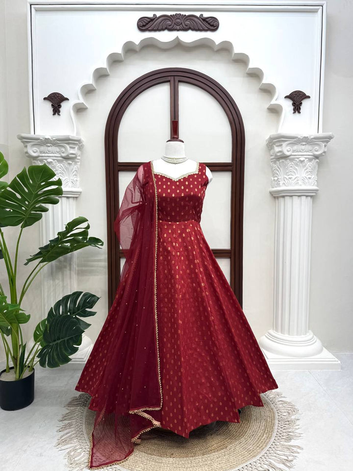 Royal Chanderi Jacquard Anarkali Suit Set With Pant & Pearl Dupatta