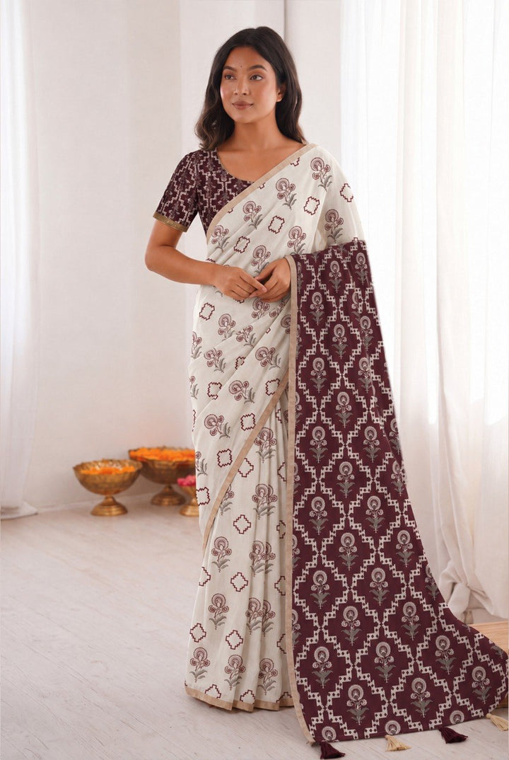 Women’s Mul Cotton Silk Bandhej Saree with Traditional Zari Border SurMira Fashion